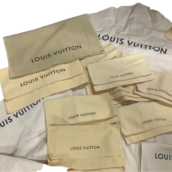 1 PC Dustbag 🔥 Random Style & Size 🔥 Small Or Medium - Picture 6 of 8